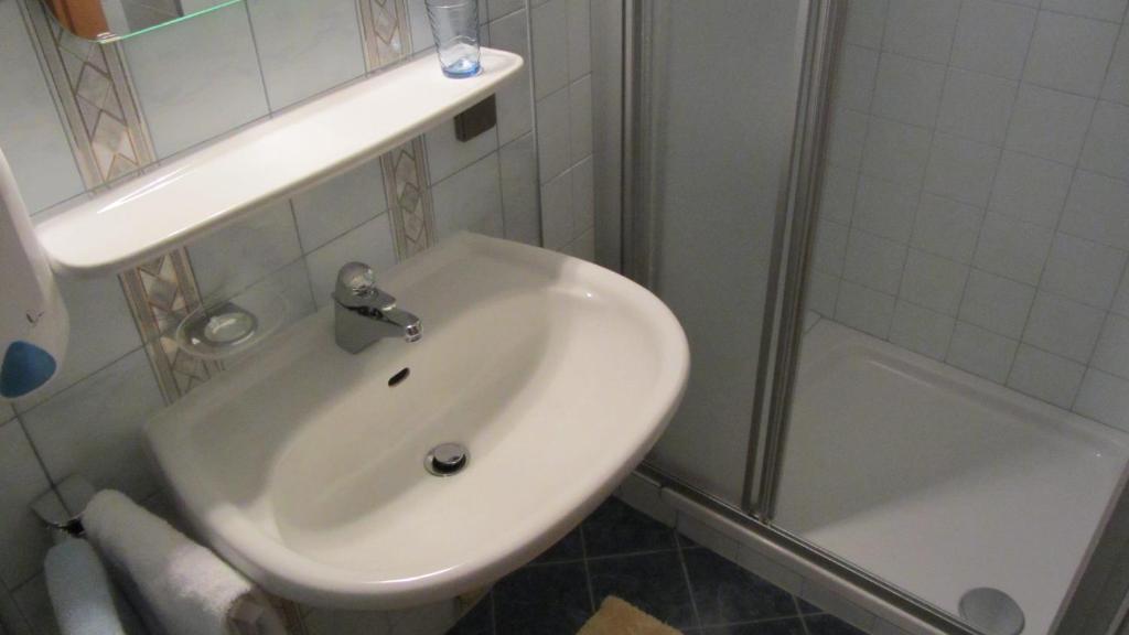 Pension Maria Wallner Bad Gams Zimmer foto